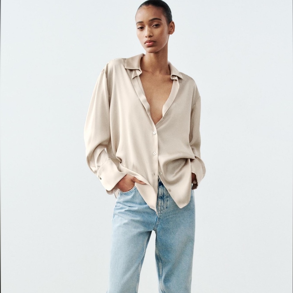 Zara Women’s Satin Effect Shirt